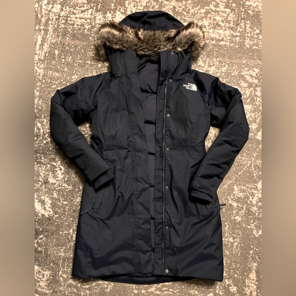 SOLD Navy Blue Women’s Northface Winter Parka